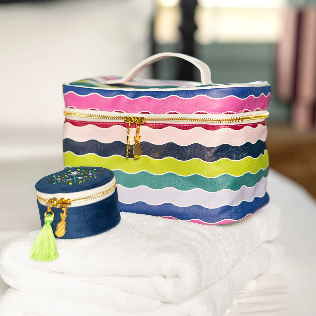Leatherette Train Case Set - Rainbow Row