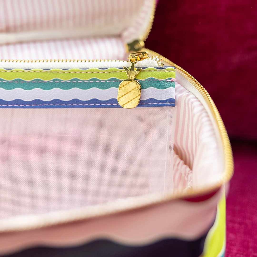 Leatherette Train Case Set - Rainbow Row 5 Leatherette Train Case Set - Rainbow Row