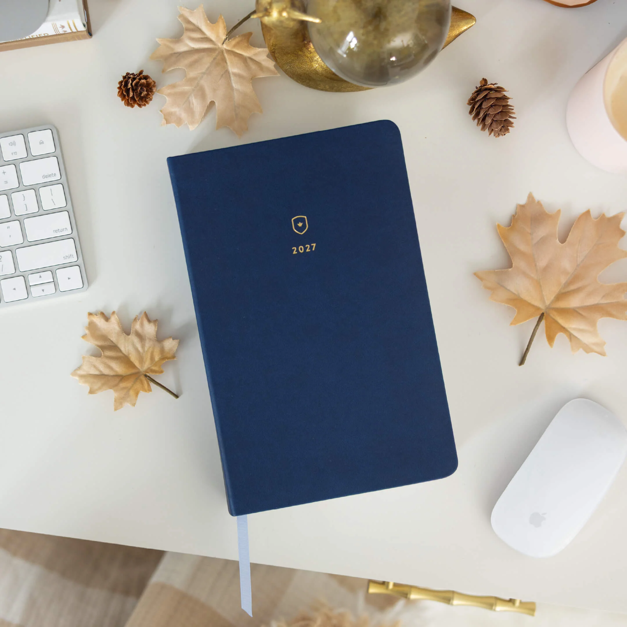 2027 Bookbound Daily Dapperdesk Planner - Navy
