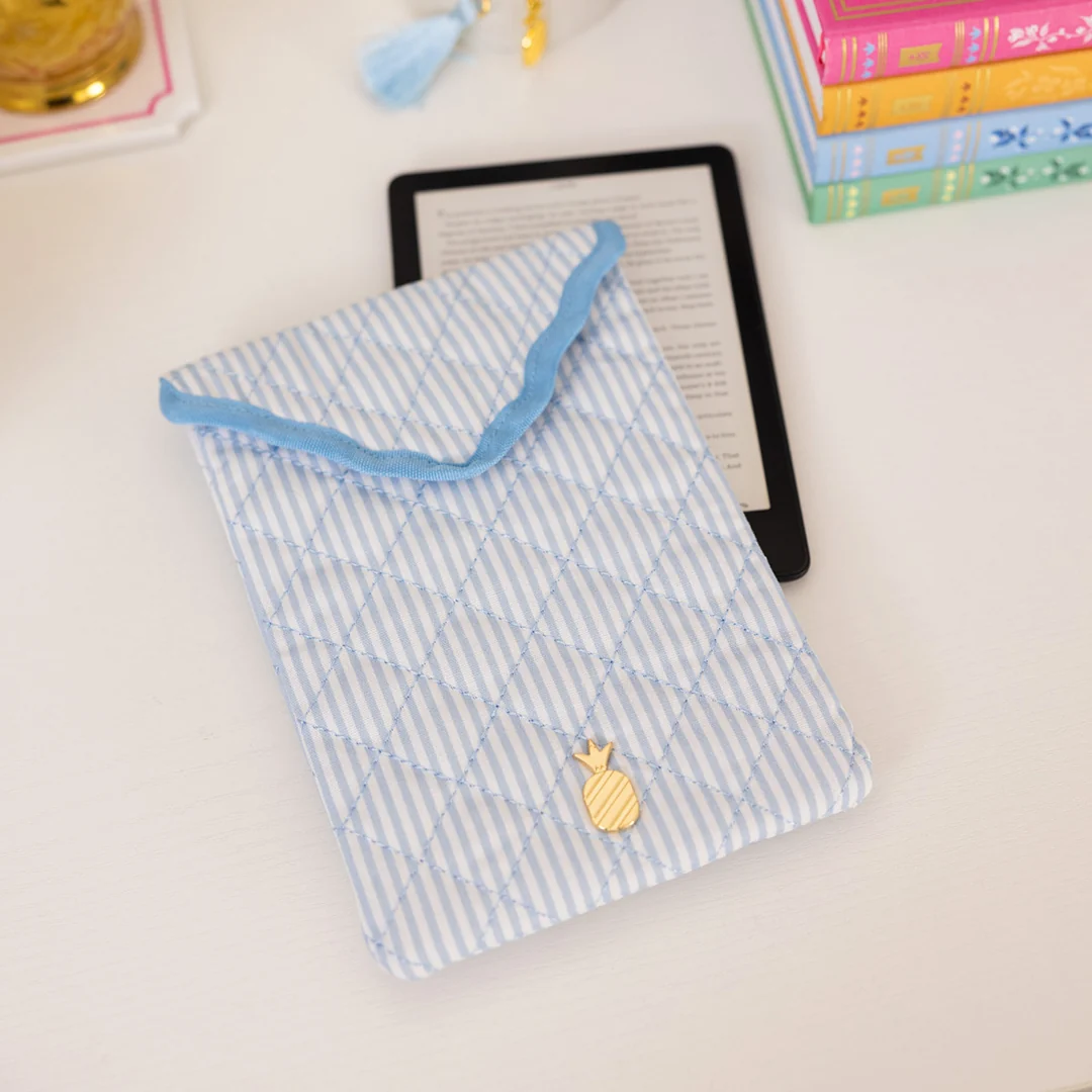 Quilted E-Reader Case - Blue Pinstripe